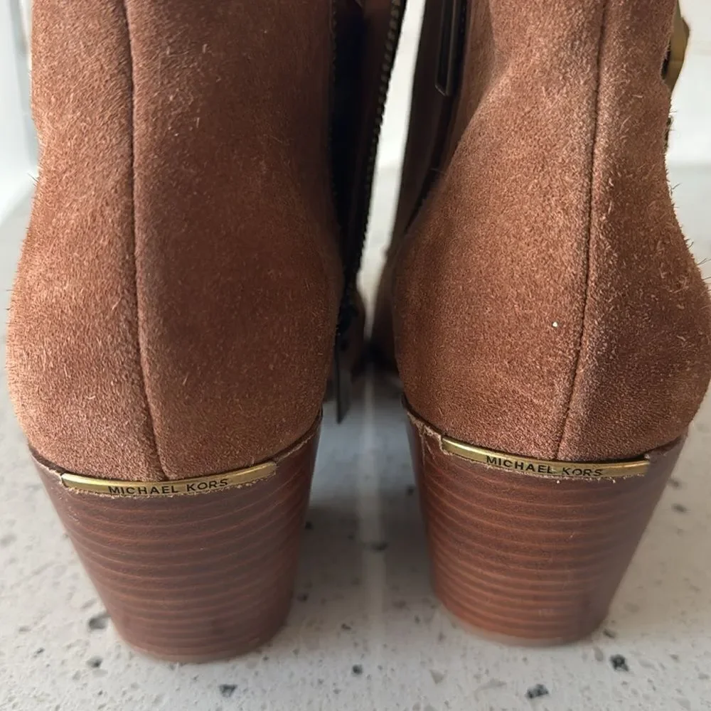 Michael Michael Kors Loni Ankle Bootie Luggage Suede Leather Western heel Size 8